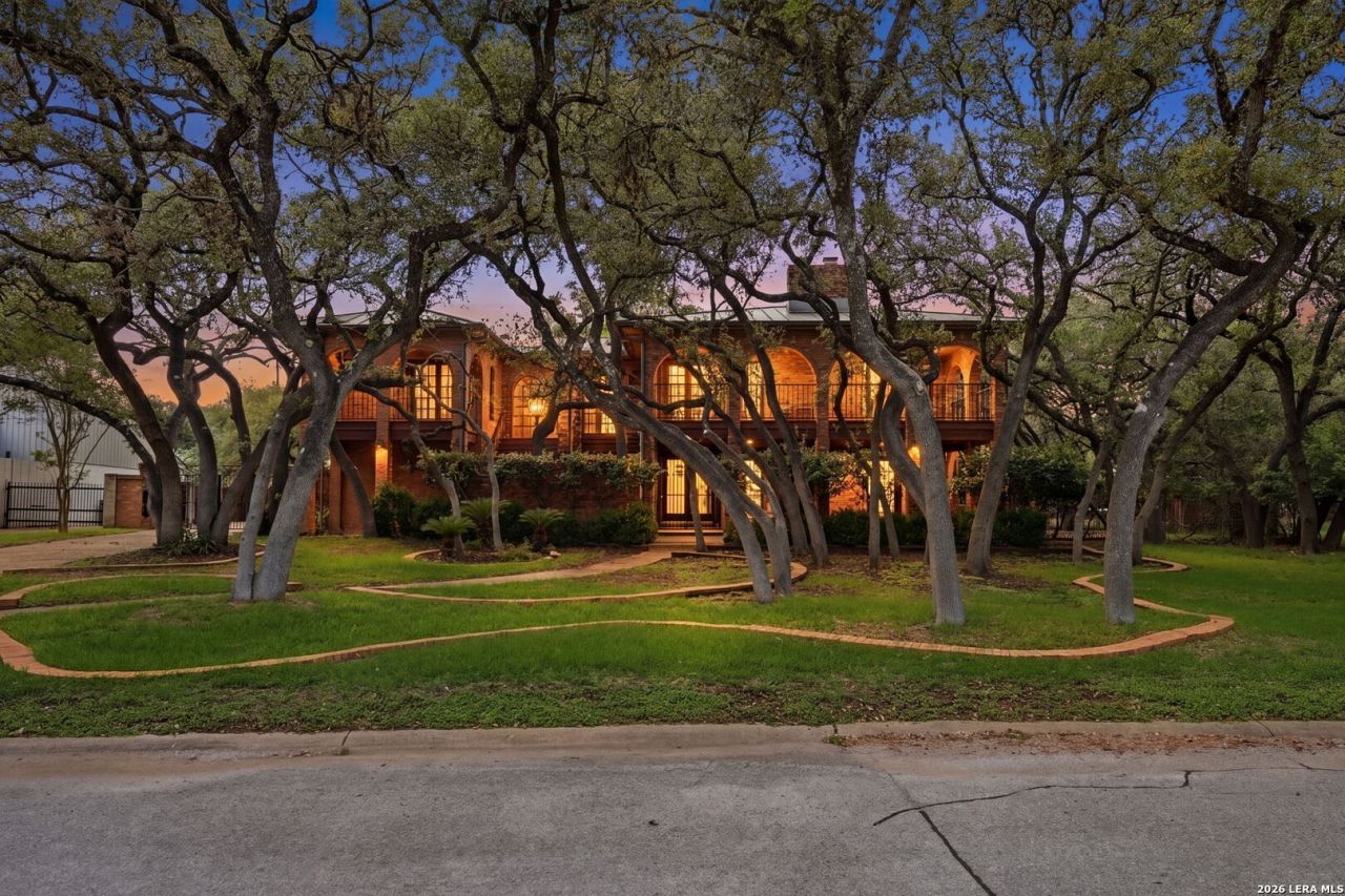 12727 Old Wick, San Antonio, TX 78230 Main Photo