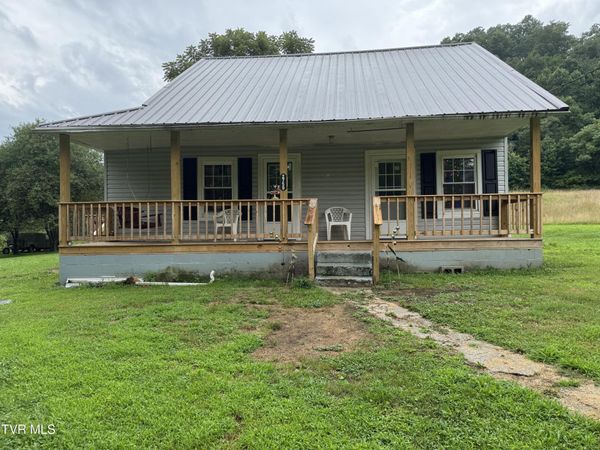 2759 A J Osborne Highway, Blackwater, VA 24221