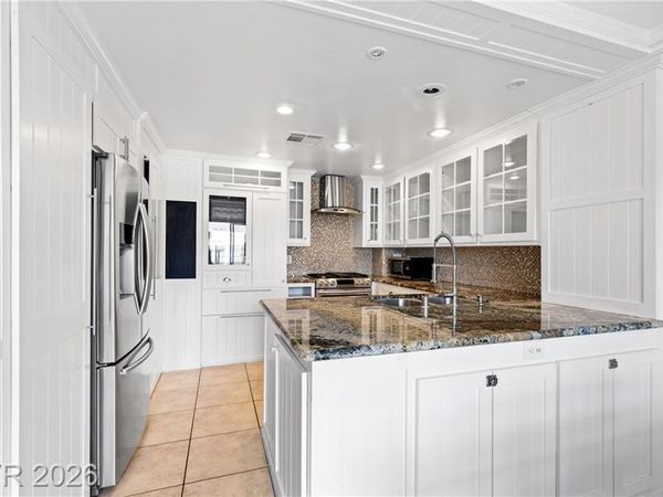830 Picotte Street, Unit 203, Las Vegas, NV 89144