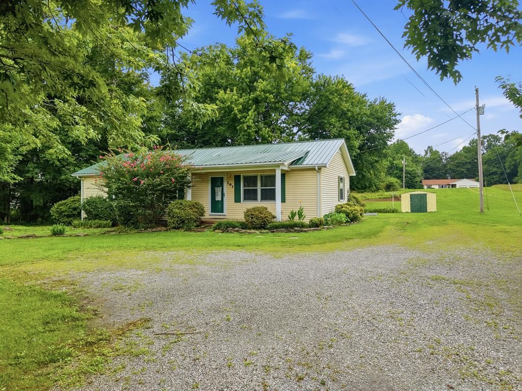 193 W Whitehall Rd, Cookeville, TN 38501 Main Photo