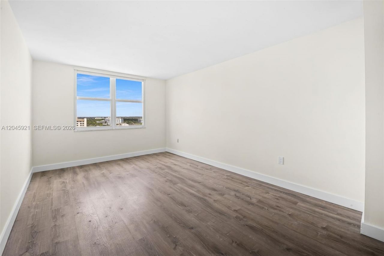 2801 NE 183rd St , Unit 1801W, Aventura, FL 33160 Photo