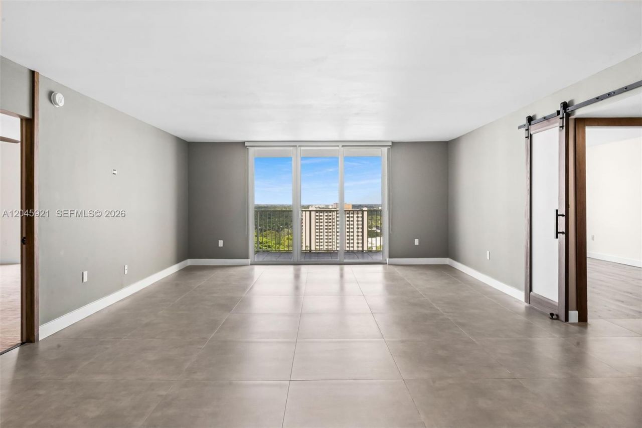2801 NE 183rd St , Unit 1801W, Aventura, FL 33160 Photo