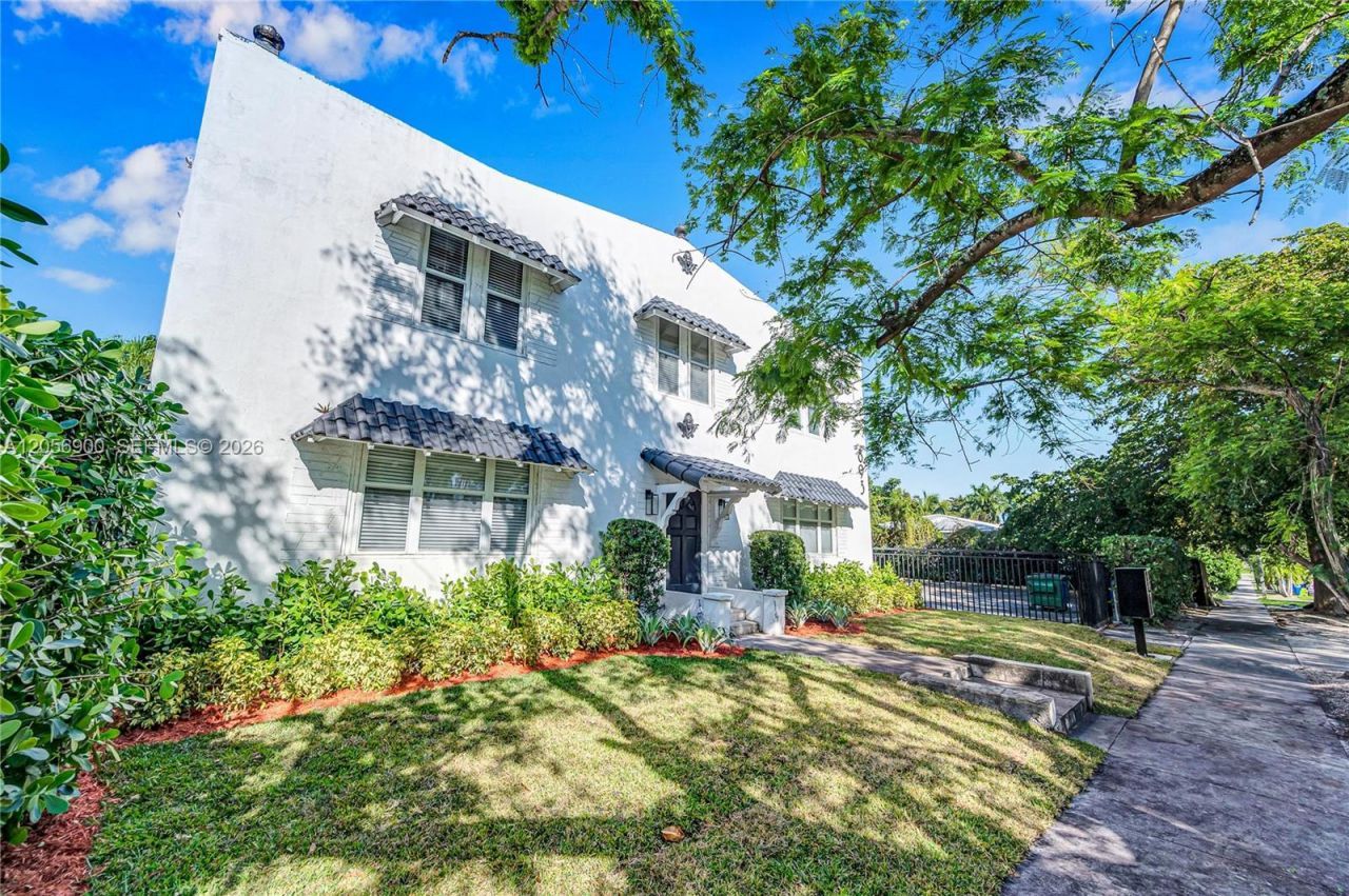 893 NE 81st St , Unit 1, Miami, FL 33138 Photo