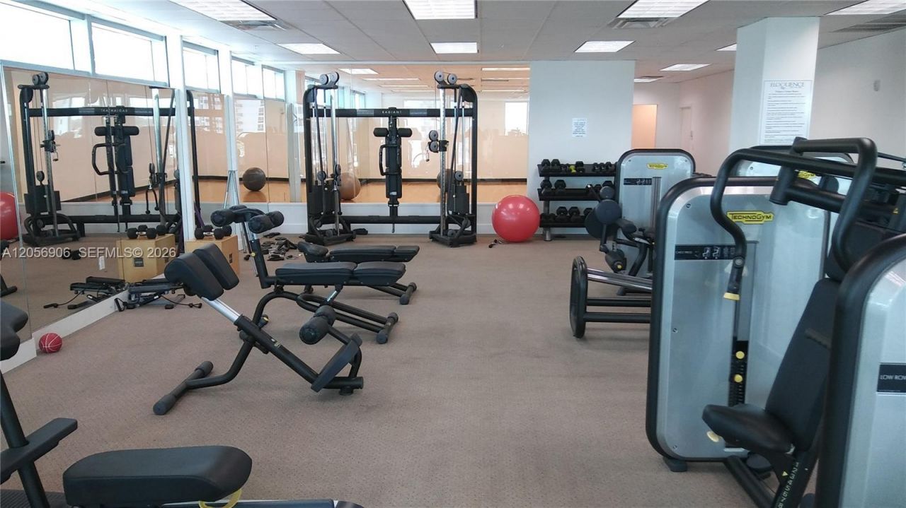 7928 East Dr, Unit 701, North Bay Village, FL 33141 Photo