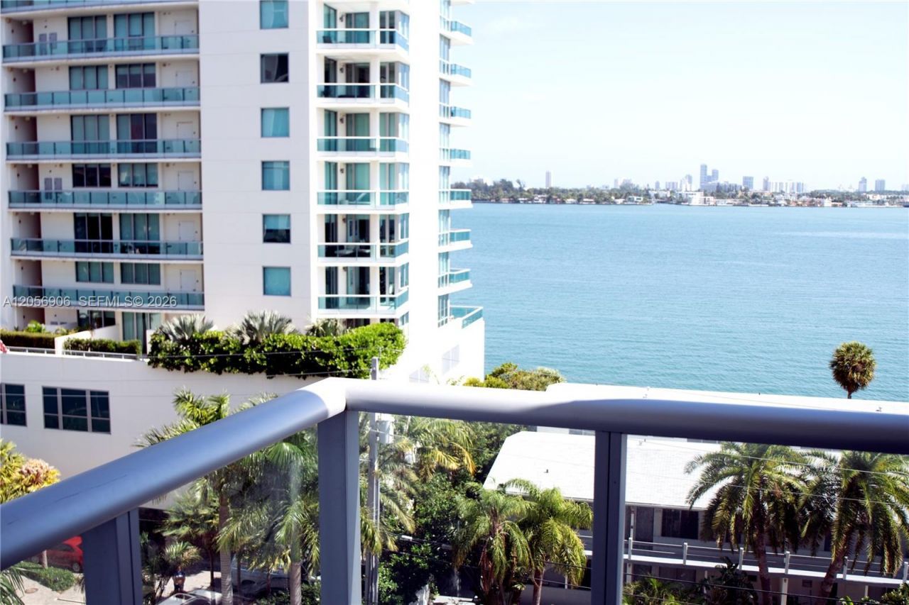 7928 East Dr, Unit 701, North Bay Village, FL 33141 Photo