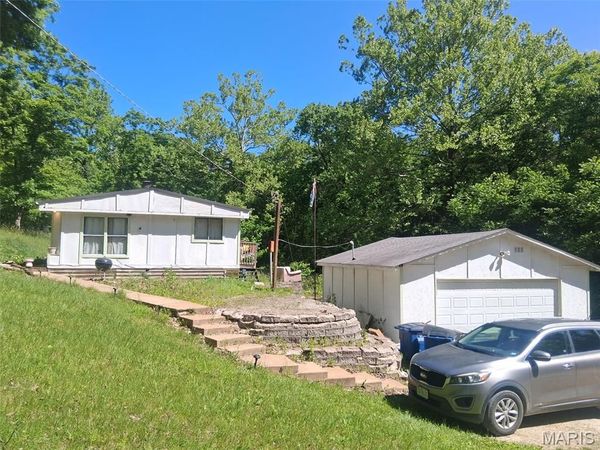 274 Wheel Estate , Villa Ridge, MO 63089