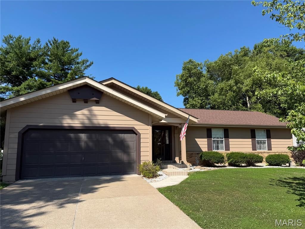 2807 Sundowner Drive, Saint Charles, MO 63303 Main Photo