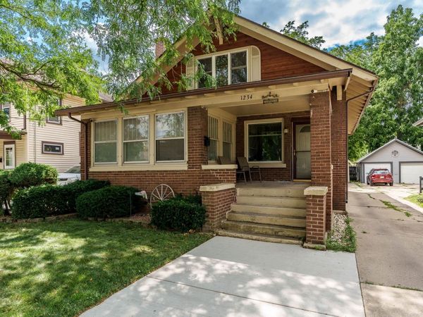 1234 E Porter Avenue, Beloit, WI 53511