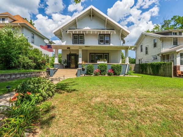 2706 Nebraska St, Sioux City, IA 51104