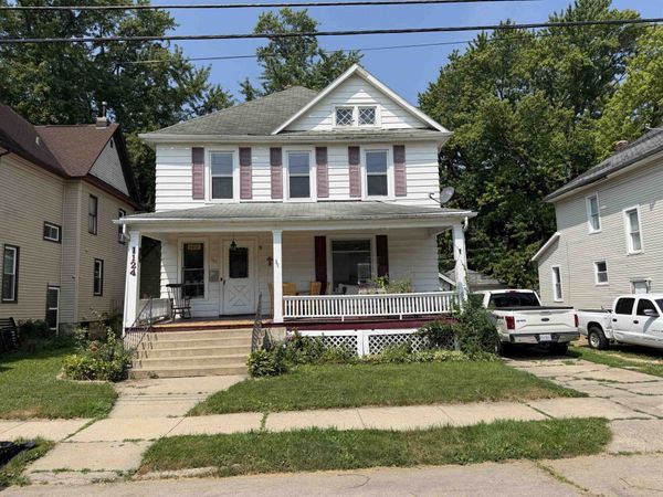 1124 S State Avenue, FREEPORT, IL 61032