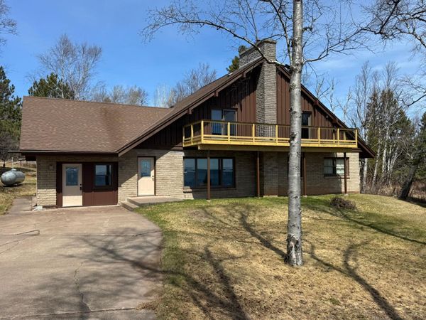 1820 Mary Street , Beaver Bay, MN 55601