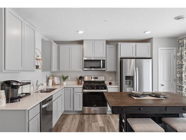 13753 Victoria Meadows Court, Rosemount, MN 55068