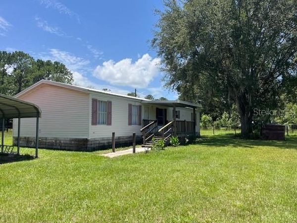 7196 NW 205TH STREET , ALACHUA, FL 32615