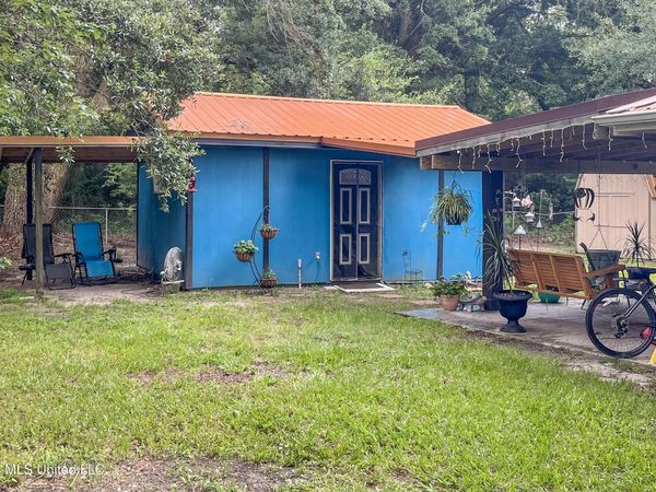 623 W Old Pass Road, Long Beach, MS 39560