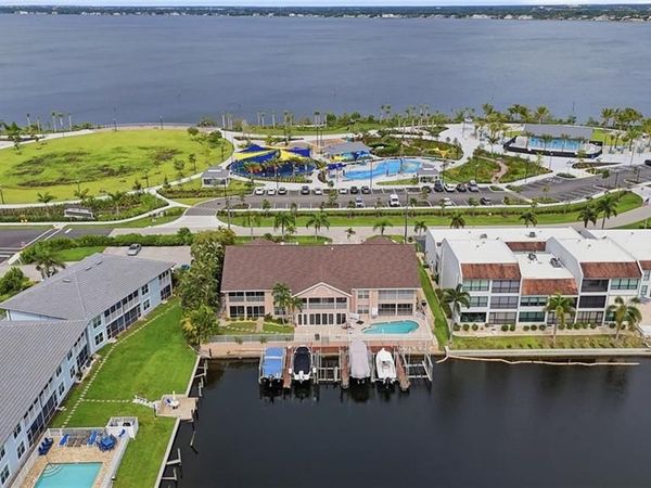 4206 SE 20th PL , Unit 105, CAPE CORAL, FL 33904