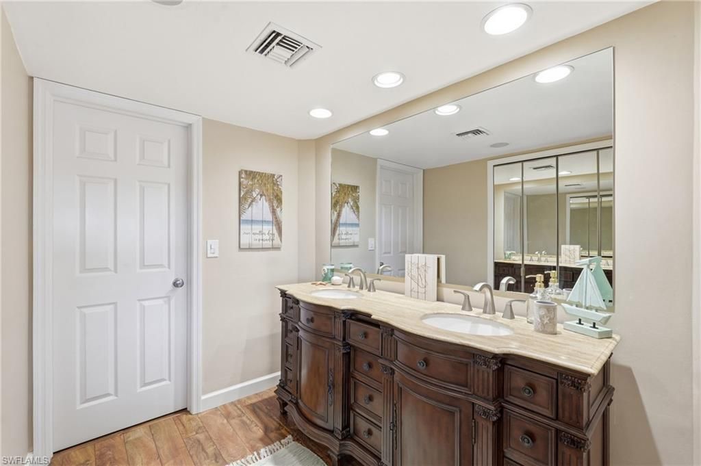 4206 SE 20th Pl , Unit 105, Cape Coral, FL 33904 Photo