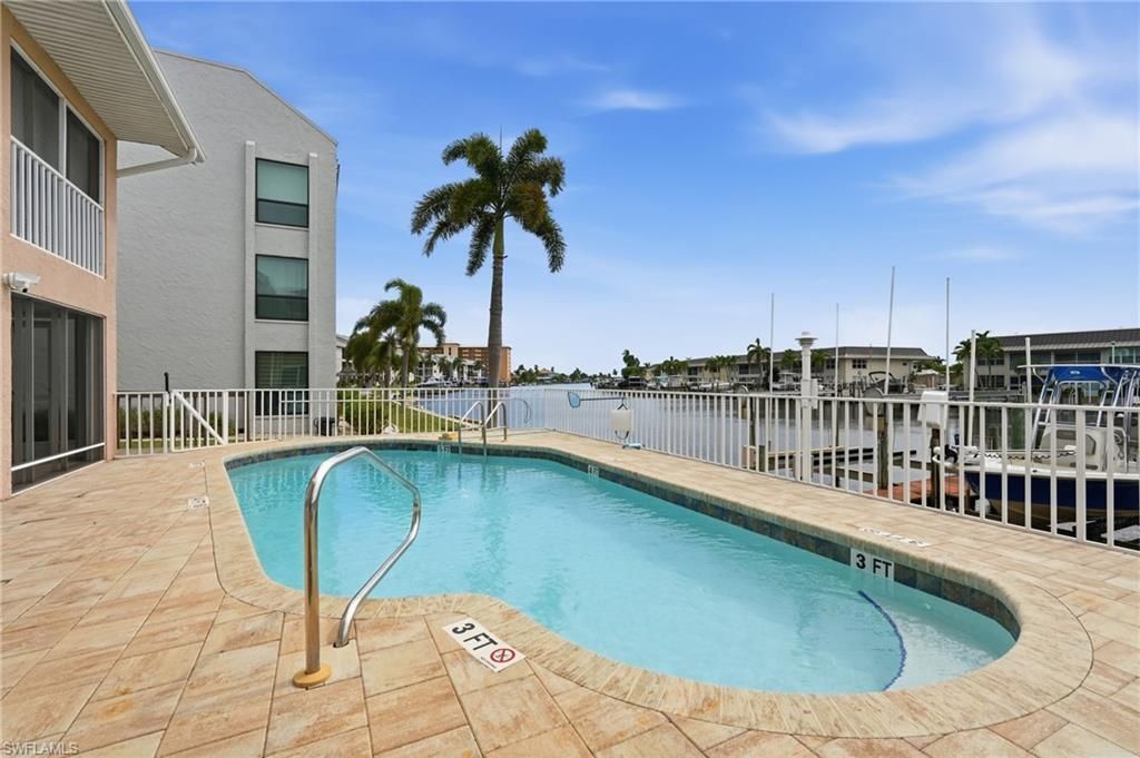 4206 SE 20th Pl , Unit 105, Cape Coral, FL 33904 Photo