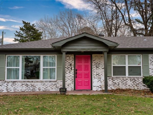 1305 Convair Street , Bentonville, AR 72712
