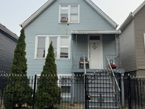 3303 W 38th Place , Chicago, IL 60632