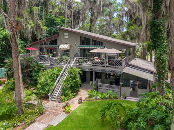 298 SE 5TH Avenue, Melrose, FL 32666
