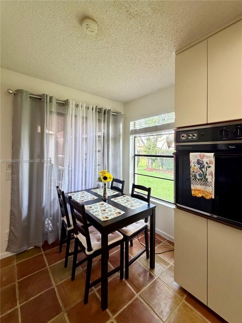 2136 Austin, Weston, FL 33326 Photo