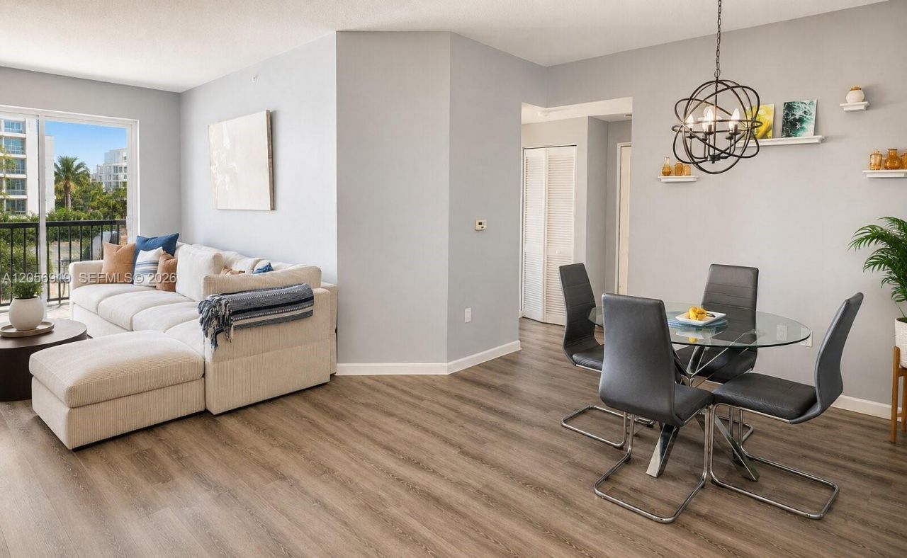 7900 Harbor Island Dr, Unit 705, North Bay Village, FL 33141 Photo