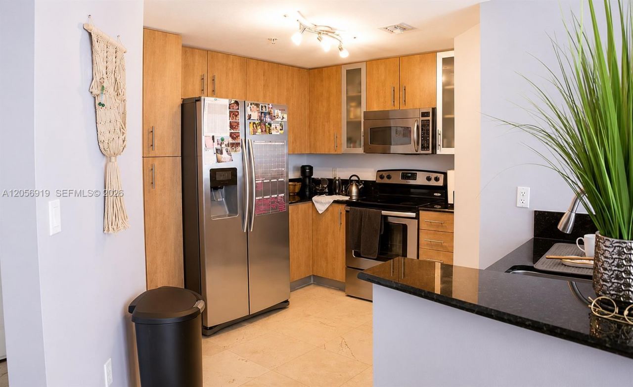 7900 Harbor Island Dr, Unit 705, North Bay Village, FL 33141 Photo