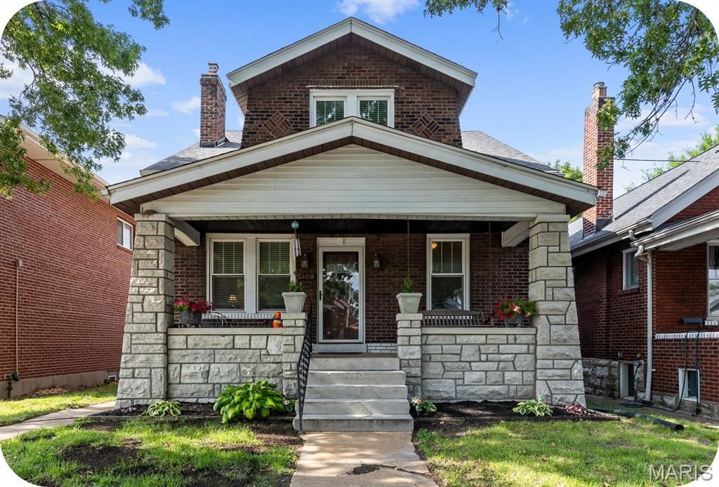 5408 Eichelberger Street, Saint Louis, MO 63109 Main Photo