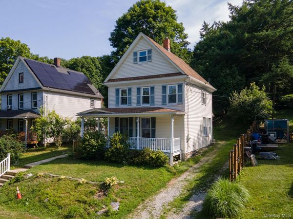 3 2nd Street , Unionville, NY 10988