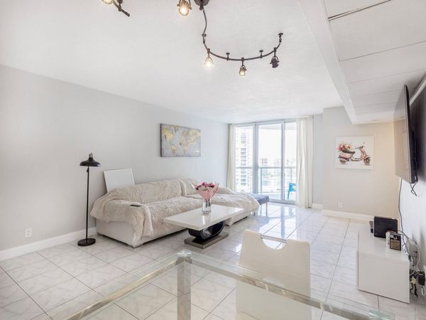 3801 S Ocean Drive, Unit 10S, Hollywood, FL 33019