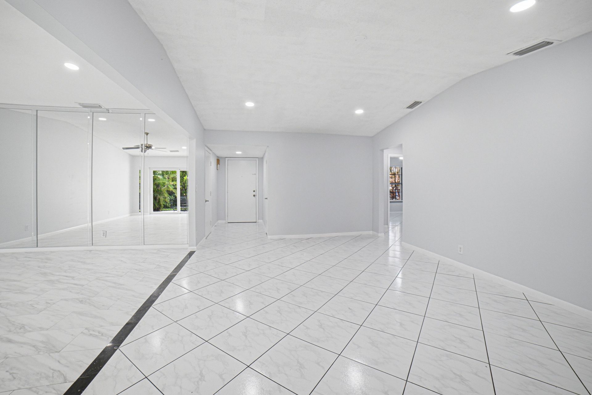 5284 Breadfruit Circle, Delray Beach, FL 33484 Photo