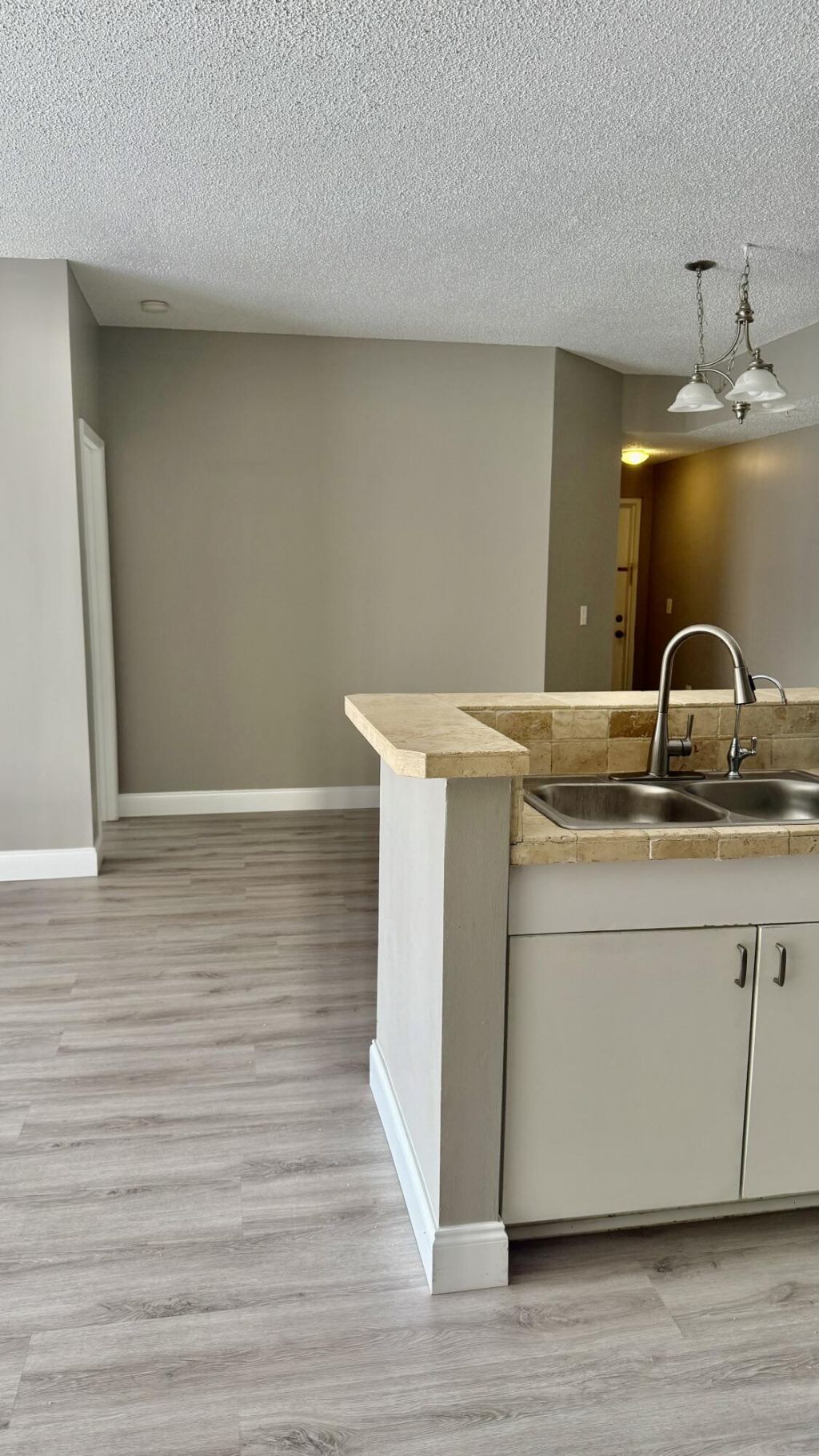 6952 SW 39th Street, Unit C202, Davie, FL 33314 Photo