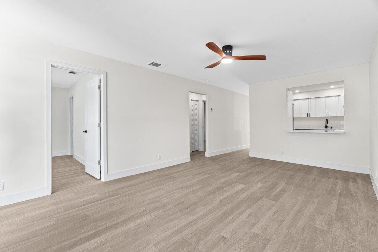 4498 NW 2nd Avenue, Unit 4500, Boca Raton, FL 33431 Photo