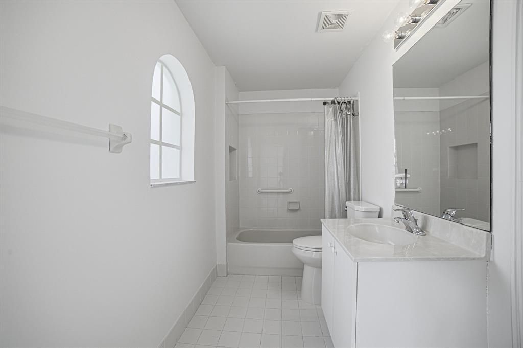 7639 Tarpon Cove Circle, Lake Worth, FL 33467 Photo