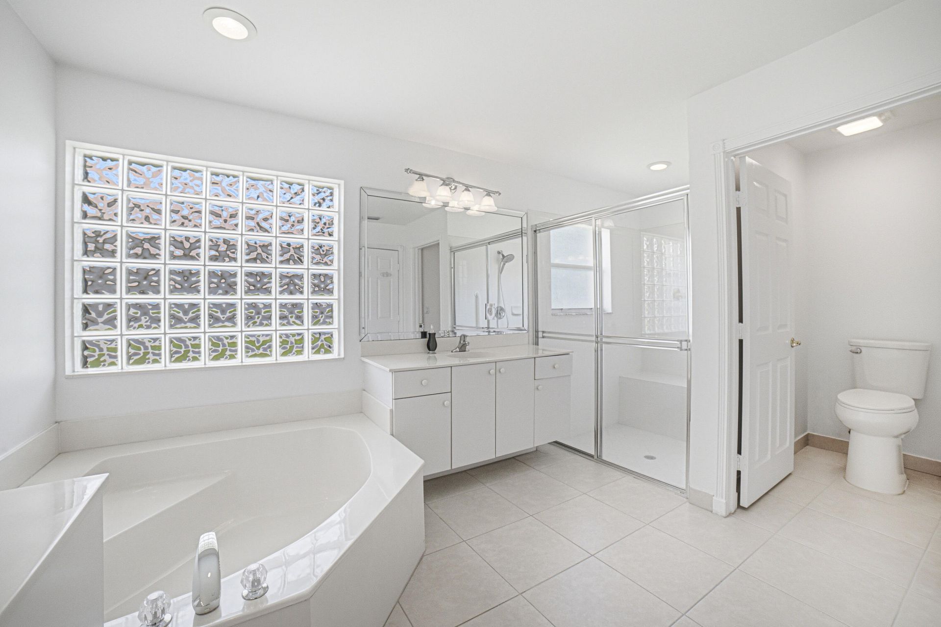 7639 Tarpon Cove Circle, Lake Worth, FL 33467 Photo