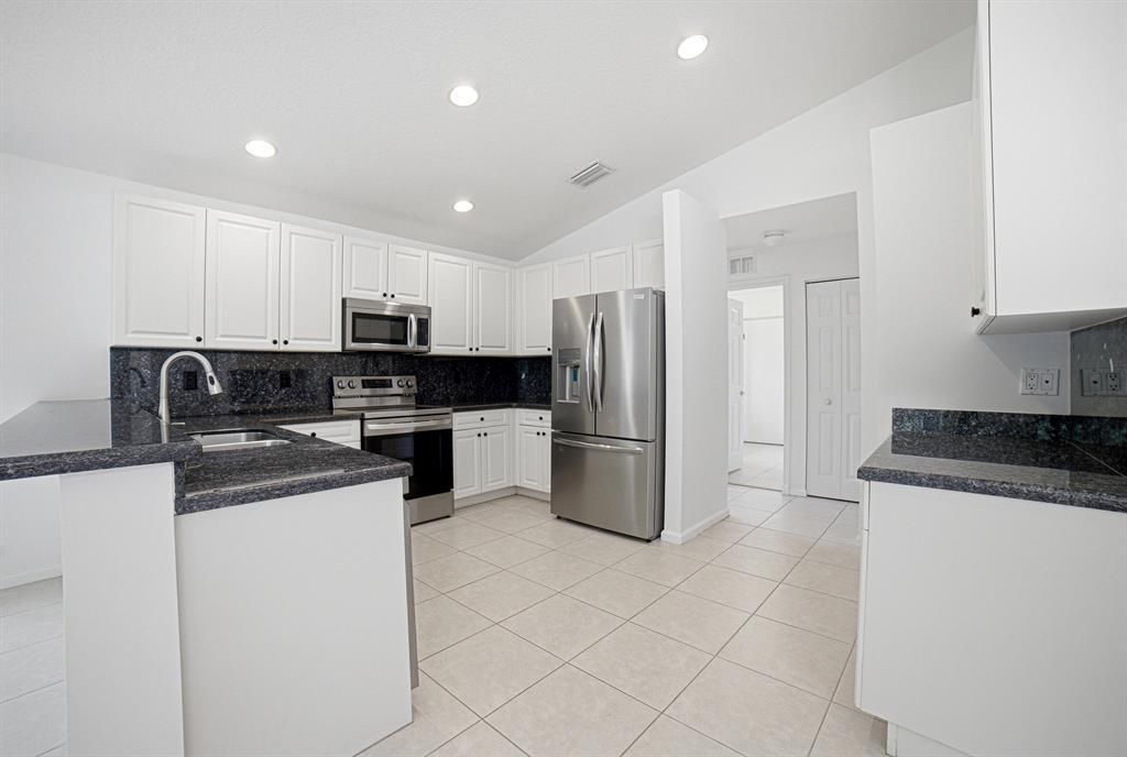 7639 Tarpon Cove Circle, Lake Worth, FL 33467 Photo