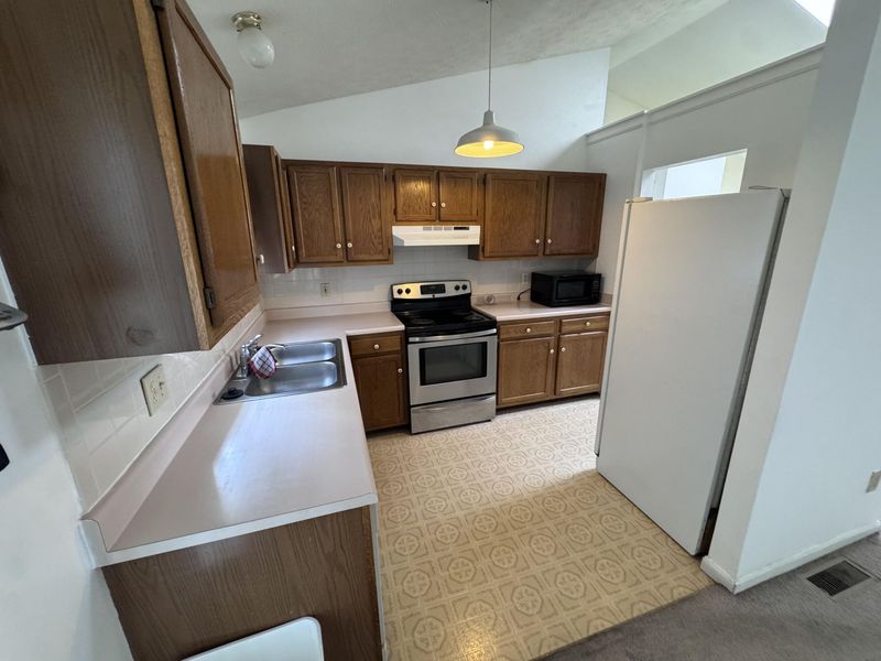 9913 Cobblestone Boulevard, Independence, KY 41051 Photo 6