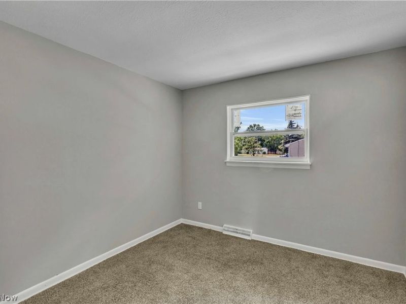 2703 Crehore Street, Lorain, OH 44052 Photo 16