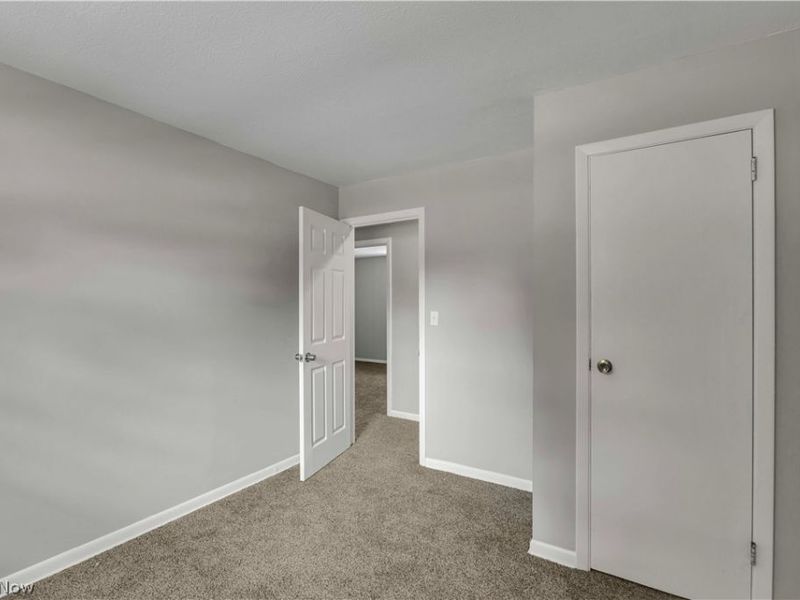 2703 Crehore Street, Lorain, OH 44052 Photo 17