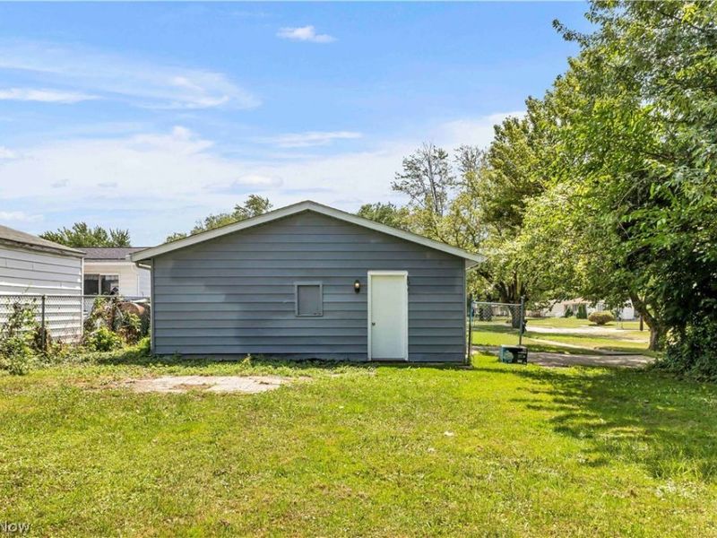 2703 Crehore Street, Lorain, OH 44052 Photo 27