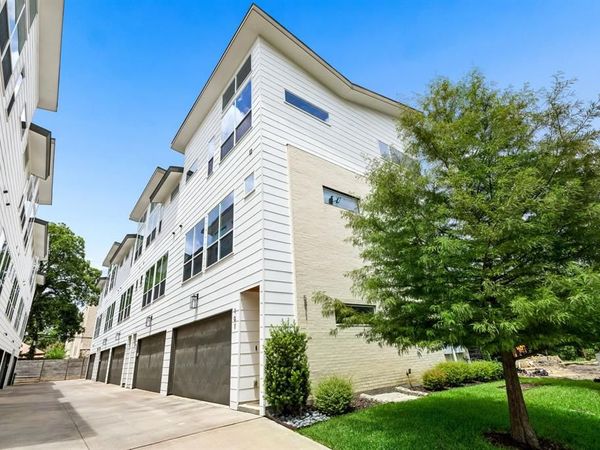 5811 Lindell Avenue, Unit 102, Dallas, TX 75206
