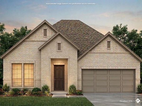 144 Trinity Street, Grandview, TX 76050