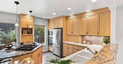 8827 Bluff Ln, Fair Oaks, CA 95628 Photo