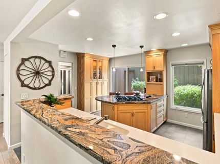 8827 Bluff Ln, Fair Oaks, CA 95628 Photo