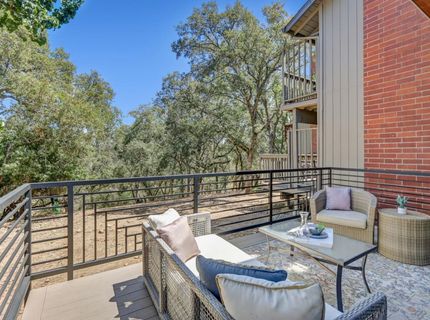 8827 Bluff Ln, Fair Oaks, CA 95628 Photo