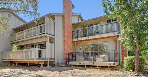 8827 Bluff Ln, Fair Oaks, CA 95628 Photo
