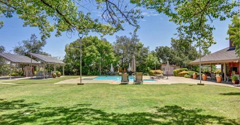 8827 Bluff Ln, Fair Oaks, CA 95628 Photo