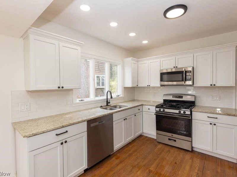 3115 Essex Road, Cleveland Heights, OH 44118 Photo 9