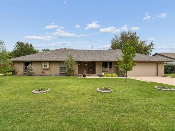 4124 Cherry Hill Lane, Oklahoma City, OK 73120