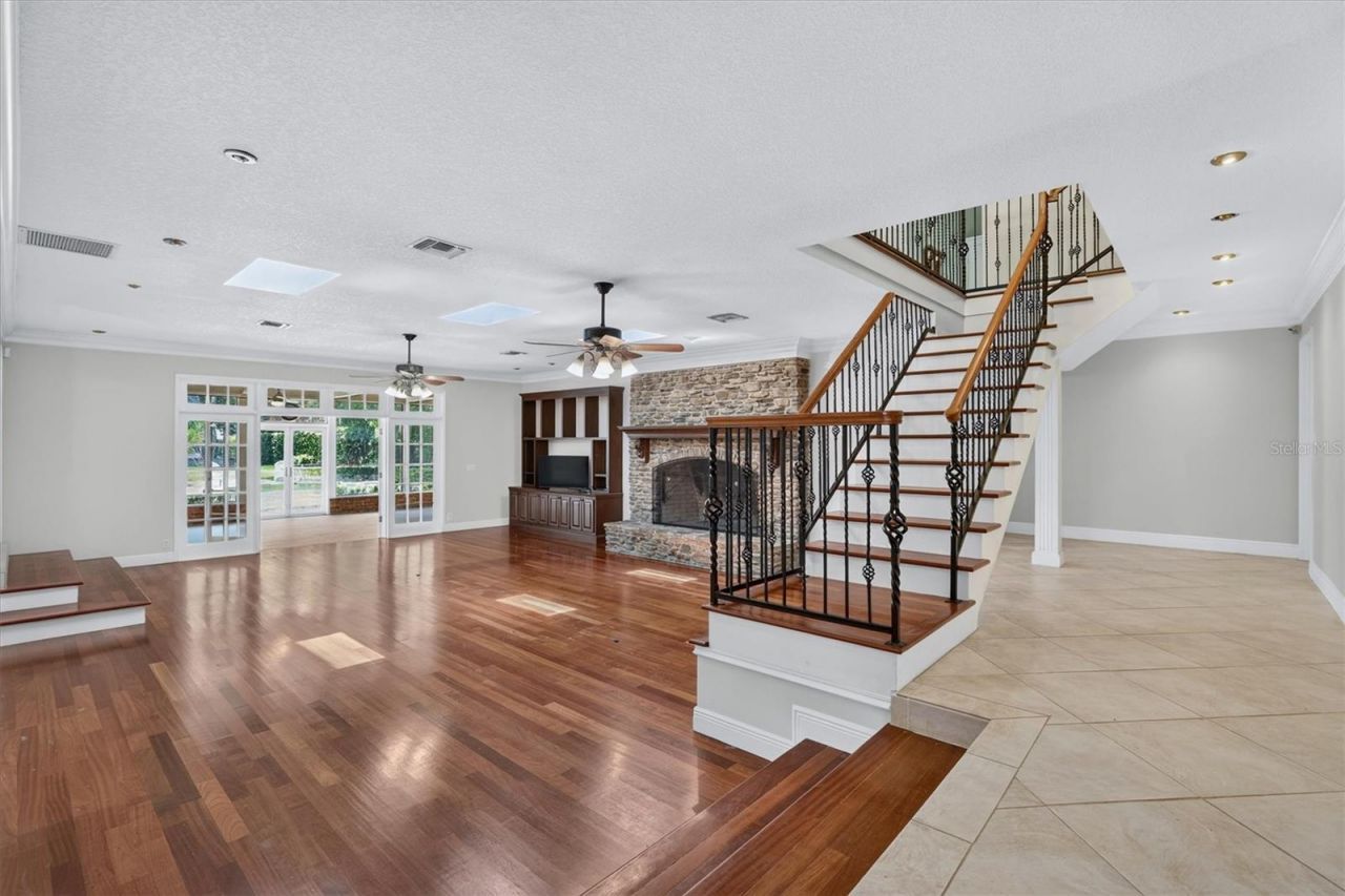 306 Oak Estates Drive, Orlando, FL 32806 Photo